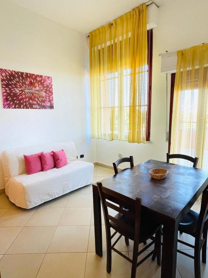 Regina Beach Holiday Apartments Tirrenia Exterior foto